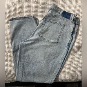 Women’s Light Blue Jeans